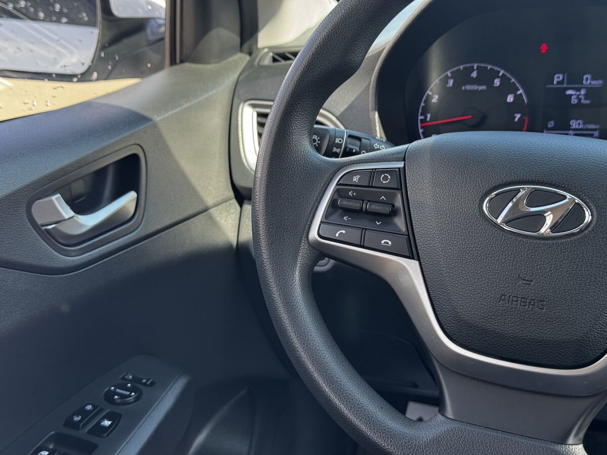 Hyundai Solaris II Рестайлинг, 2021 г. с пробегом 55473 км – фото 14
