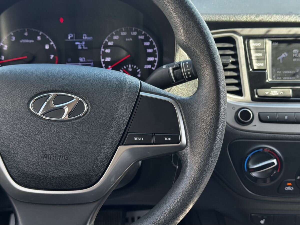 Hyundai Solaris II Рестайлинг, 2021 г. с пробегом 55473 км – фото 16