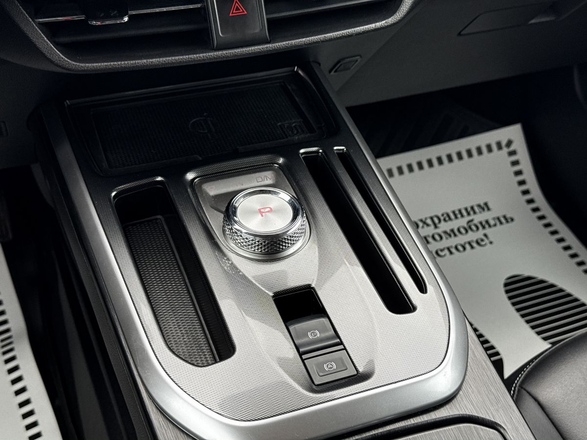 Haval Jolion I Рестайлинг, 2023 г. с пробегом 81283 км – фото 18