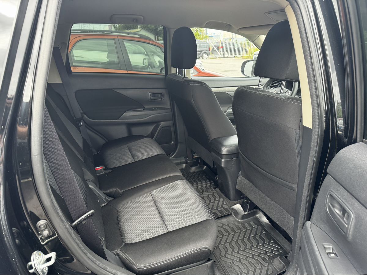 Mitsubishi Outlander III Рестайлинг 3, 2018 г. с пробегом 129647 км – фото 10