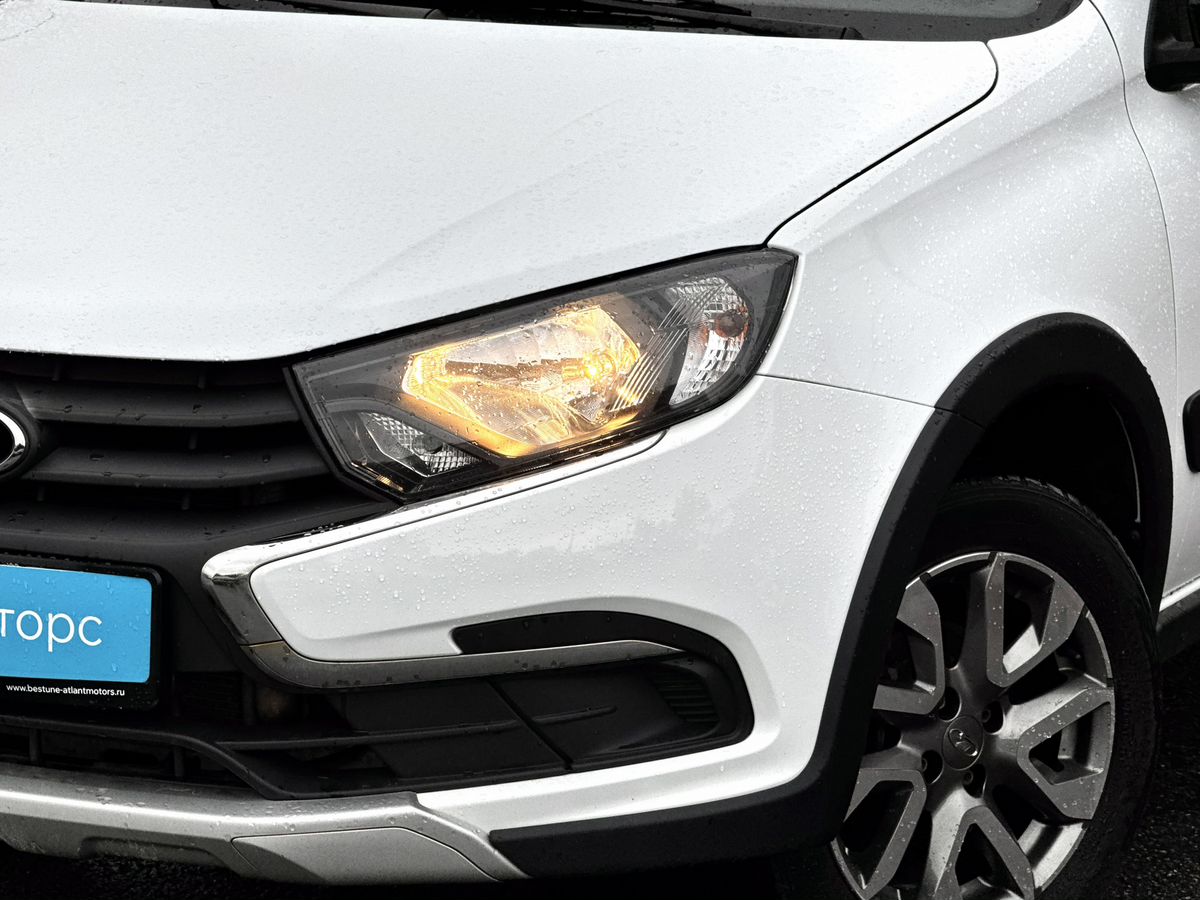 Lada (ВАЗ) Granta I Рестайлинг, 2023 г. с пробегом 36798 км – фото 7