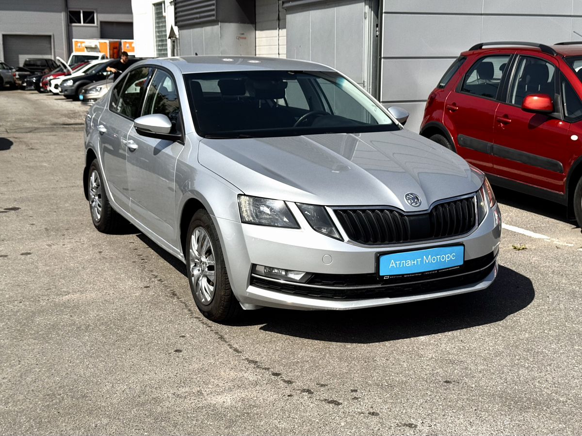 Skoda Octavia III (A7) Рестайлинг, 2017 г. с пробегом 146543 км – фото 3