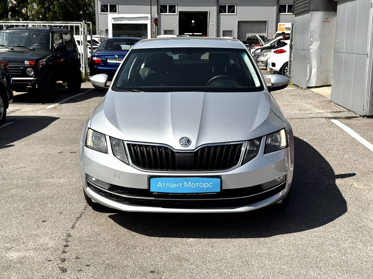 Skoda Octavia III (A7) Рестайлинг, 2017 г. с пробегом 146543 км – фото 2