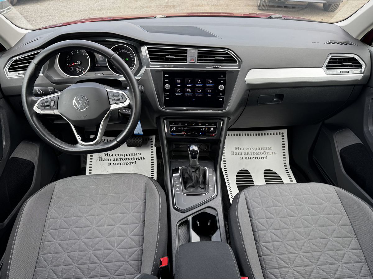 Volkswagen Tiguan II Рестайлинг, 2021 г. с пробегом 52557 км – фото 12