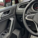 Volkswagen Tiguan II Рестайлинг, 2021 г. с пробегом 52557 км – фото 21