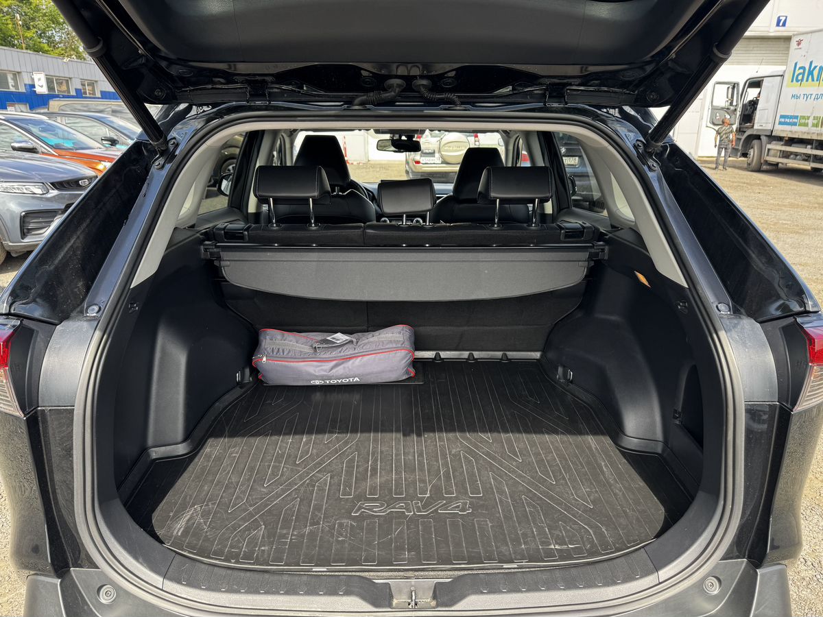 Toyota RAV4 V (XA50), 2021 г. с пробегом 95218 км – фото 19