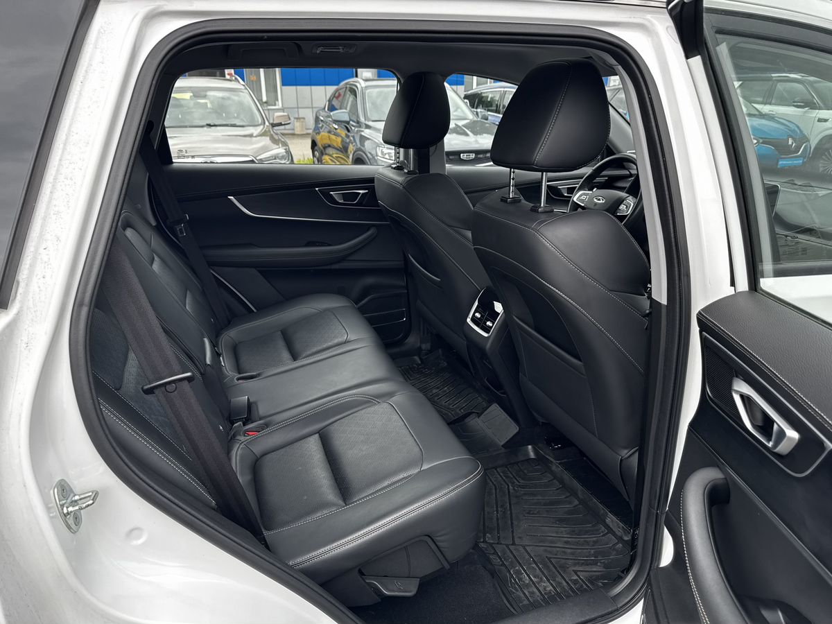Chery Tiggo 8 I Рестайлинг, 2023 г. с пробегом 36253 км – фото 9