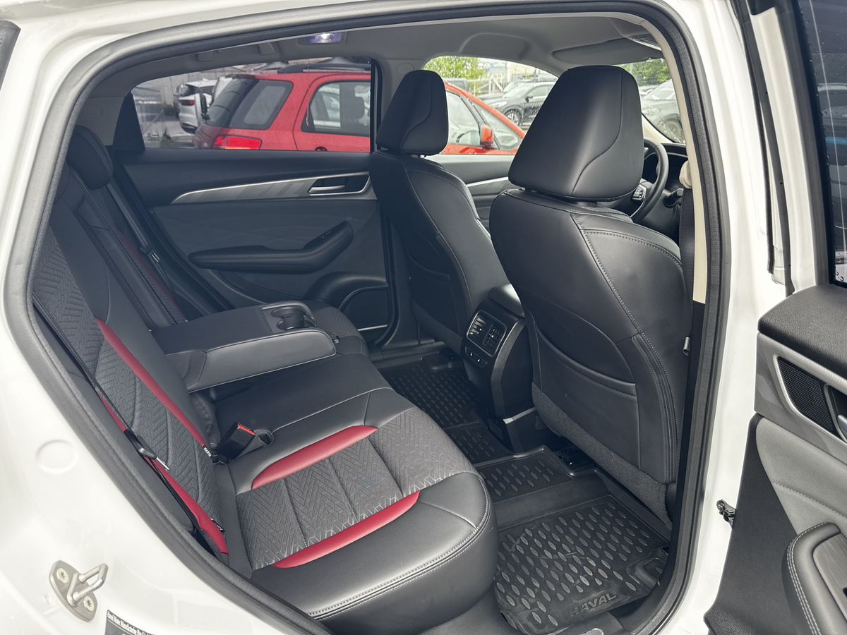 Haval F7x I Рестайлинг, 2022 г. с пробегом 30260 км – фото 10