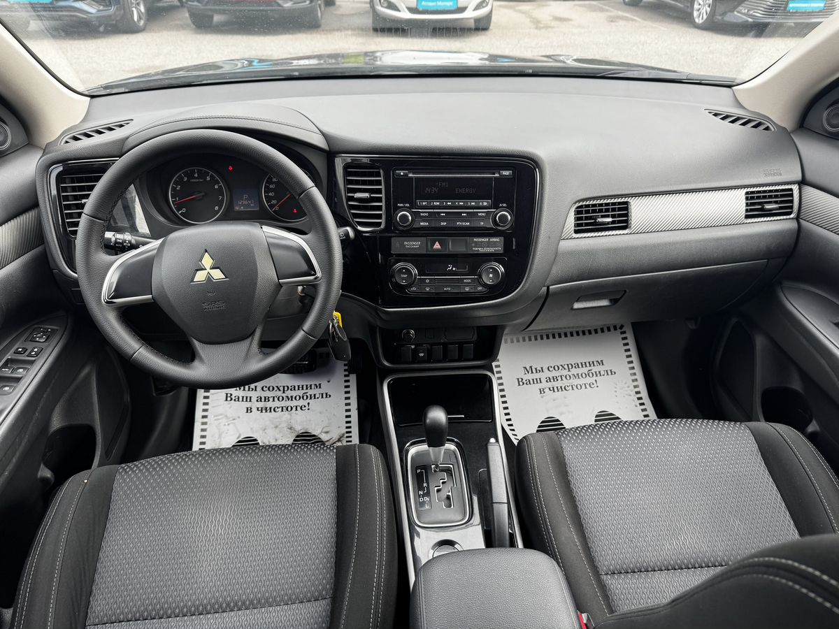 Mitsubishi Outlander III Рестайлинг 3, 2018 г. с пробегом 129647 км – фото 12
