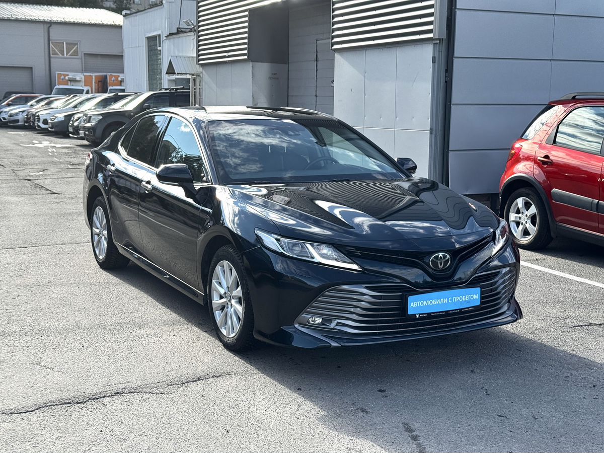 Toyota Camry VIII (XV70), 2020 г. с пробегом 96268 км – фото 3
