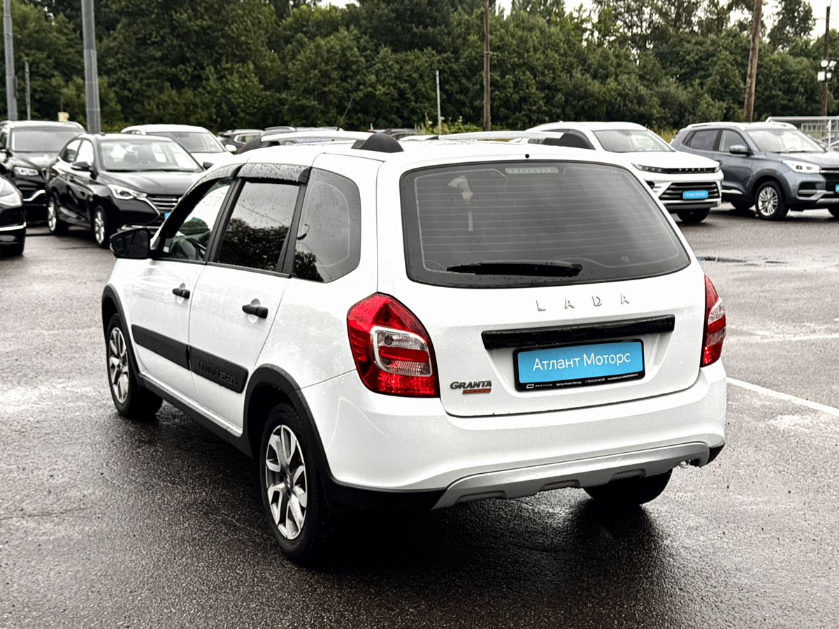 Lada (ВАЗ) Granta I Рестайлинг, 2023 г. с пробегом 36798 км – фото 4