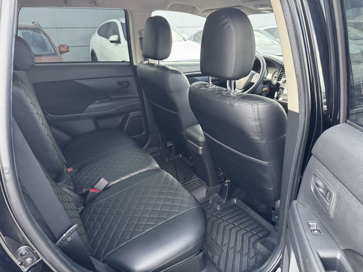 Mitsubishi Outlander III Рестайлинг 3, 2020 г. с пробегом 71246 км – фото 10