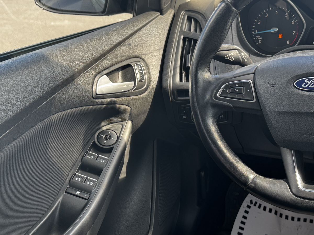 Ford Focus III Рестайлинг, 2017 г. с пробегом 45473 км – фото 14