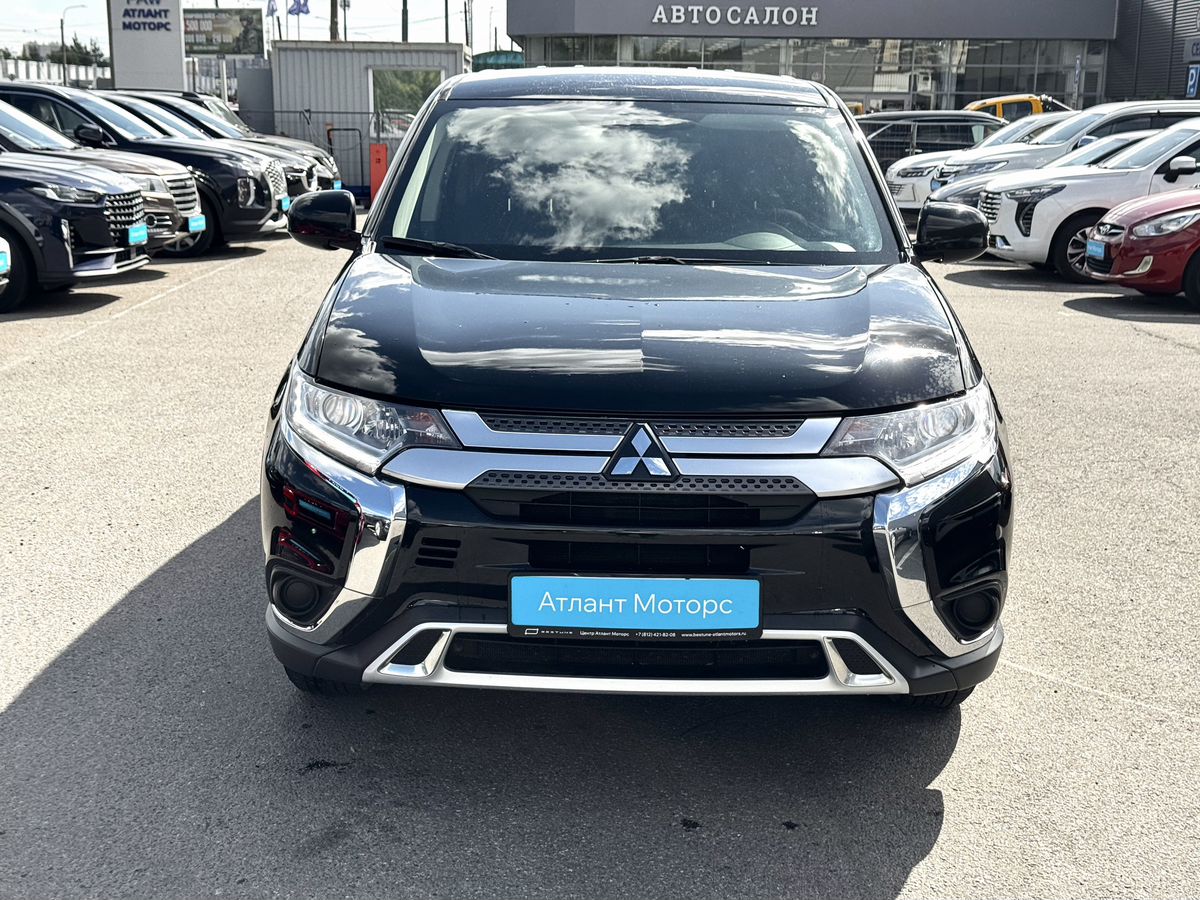 Mitsubishi Outlander III Рестайлинг 3, 2020 г. с пробегом 71246 км – фото 2