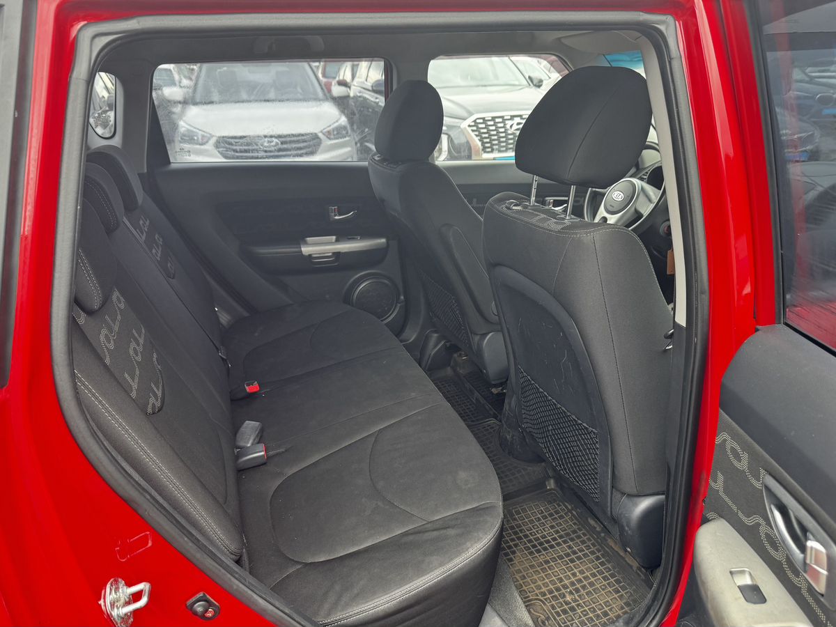 Kia Soul I Рестайлинг, 2012 г. с пробегом 155432 км – фото 10