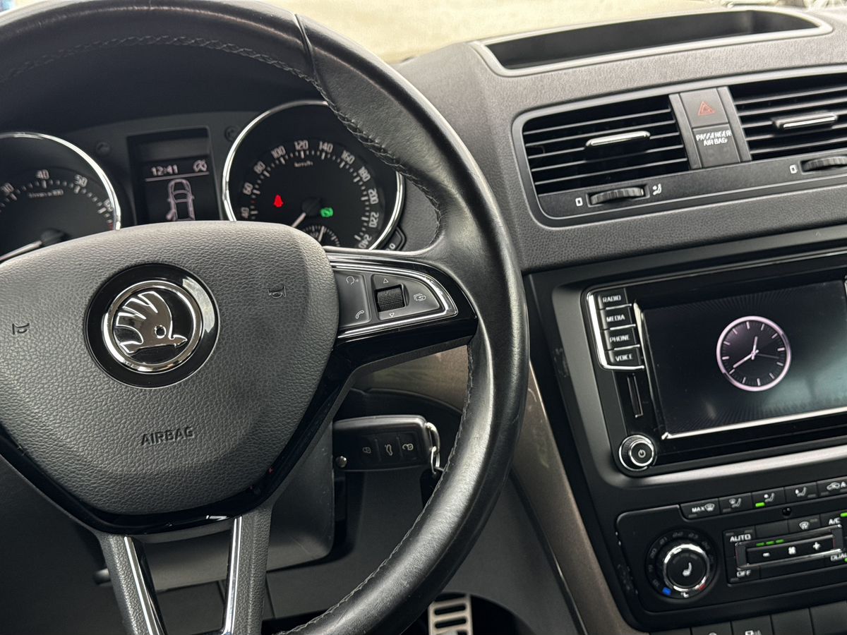 Skoda Yeti I Рестайлинг, 2018 г. с пробегом 93094 км – фото 16