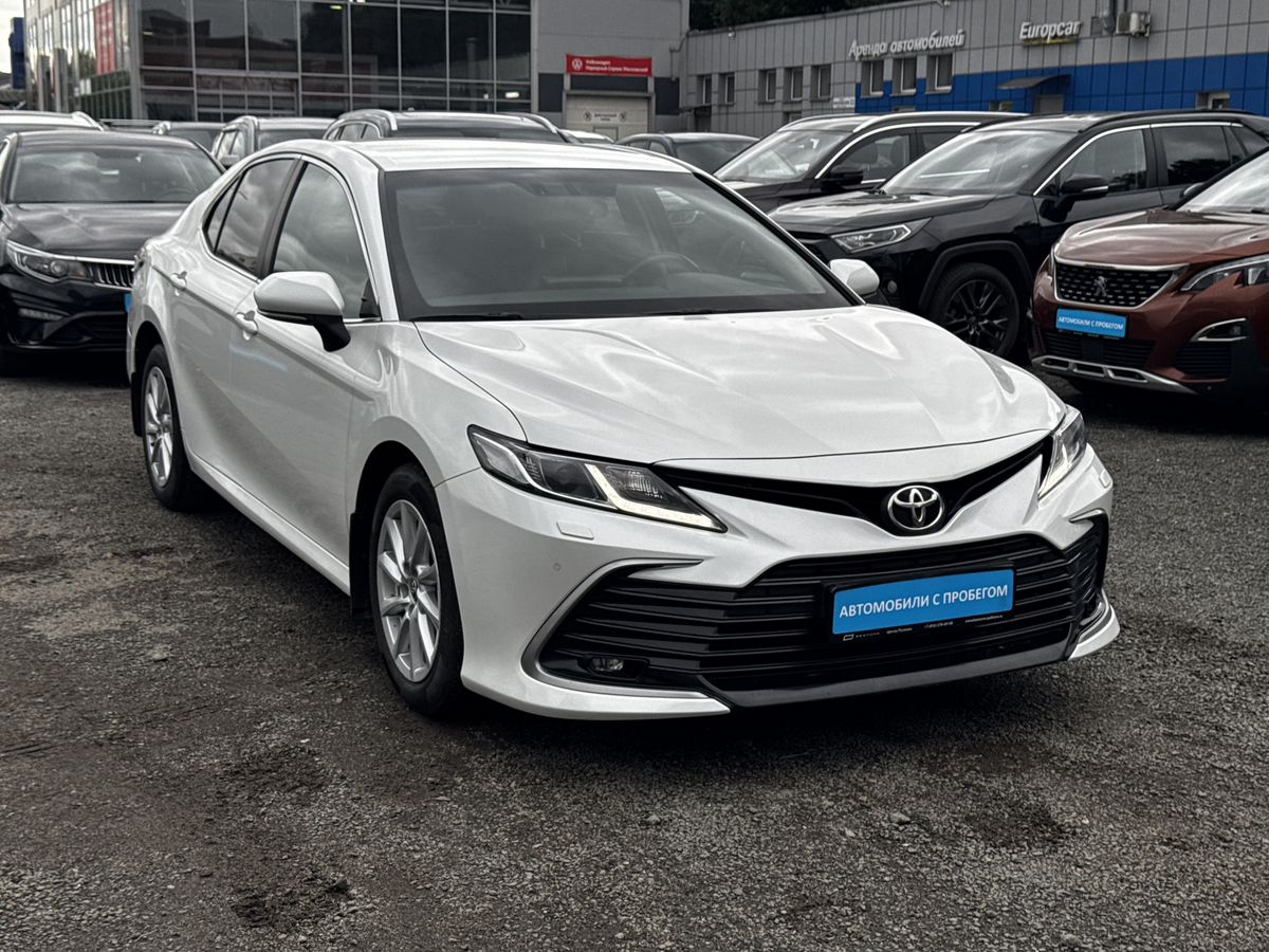 Toyota Camry VIII (XV70) Рестайлинг, 2021 г. с пробегом 132613 км – фото 3
