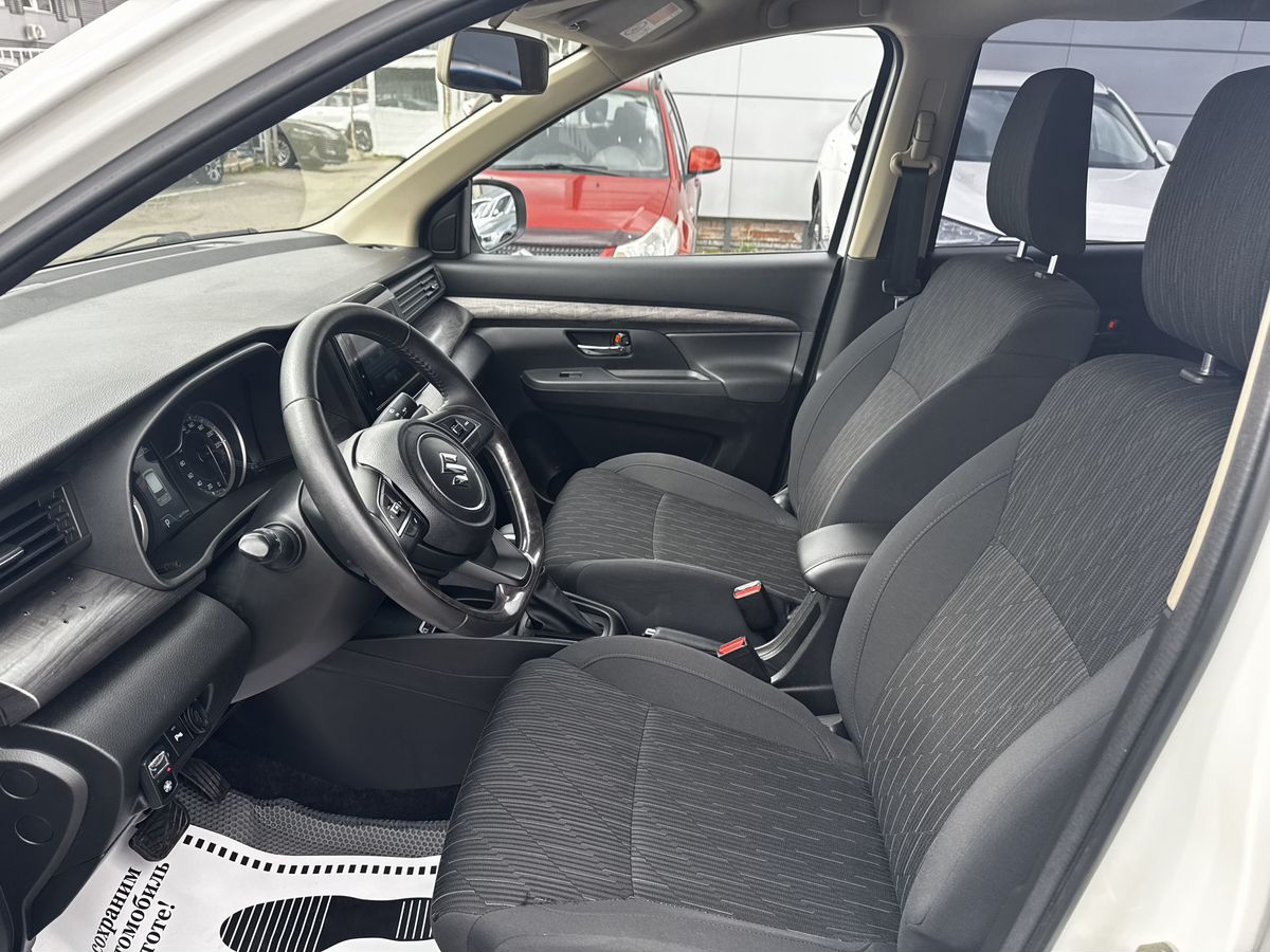 Suzuki Ertiga II Рестайлинг, 2022 г. с пробегом 61771 км – фото 8