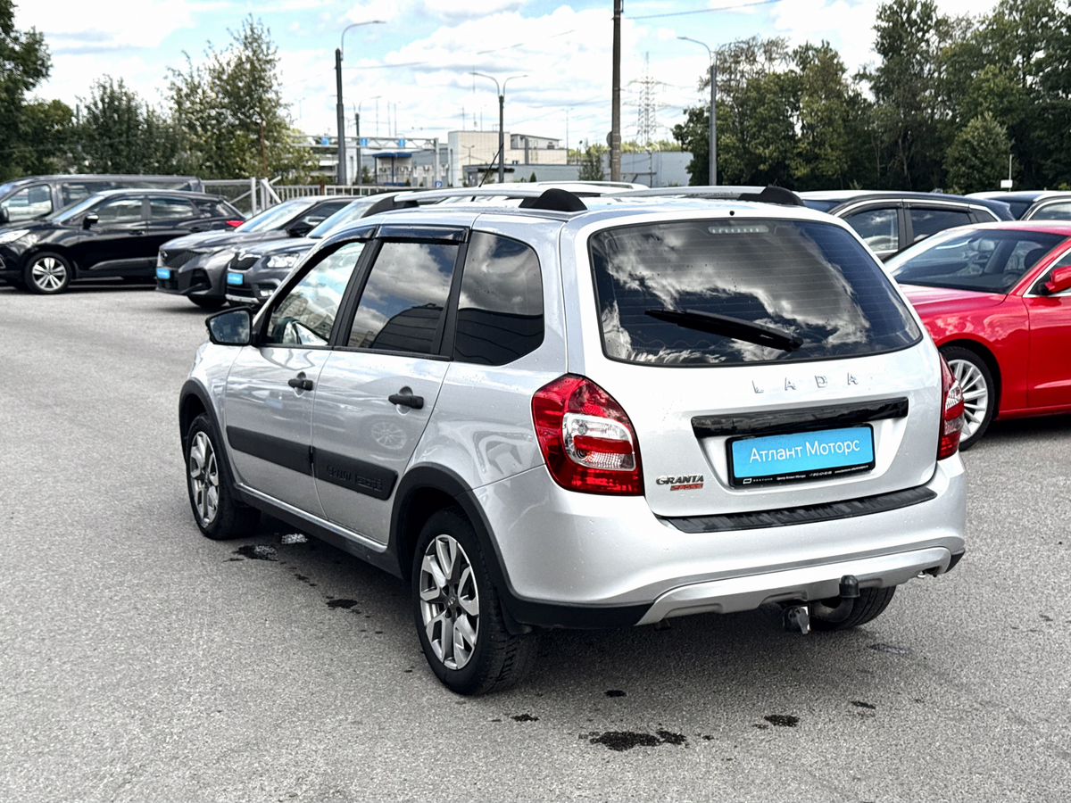 Lada (ВАЗ) Granta I Рестайлинг, 2023 г. с пробегом 73656 км – фото 4