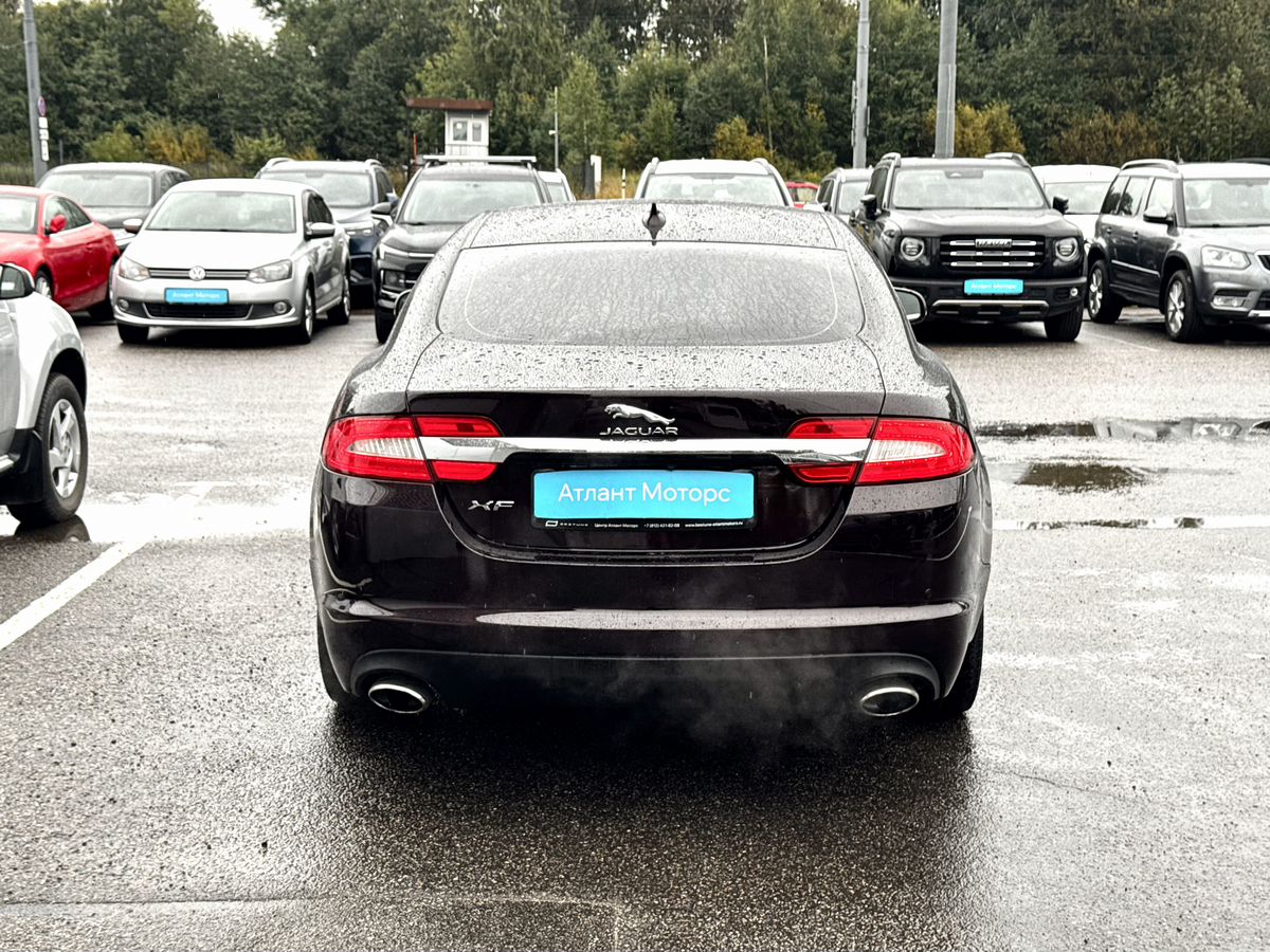 Jaguar XF I Рестайлинг, 2014 г. с пробегом 229303 км – фото 5