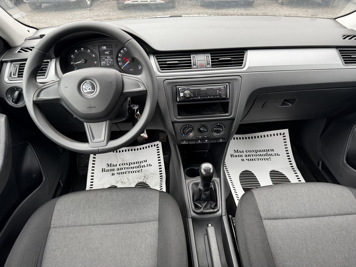 Skoda Rapid I, 2015 г. с пробегом 245743 км – фото 11