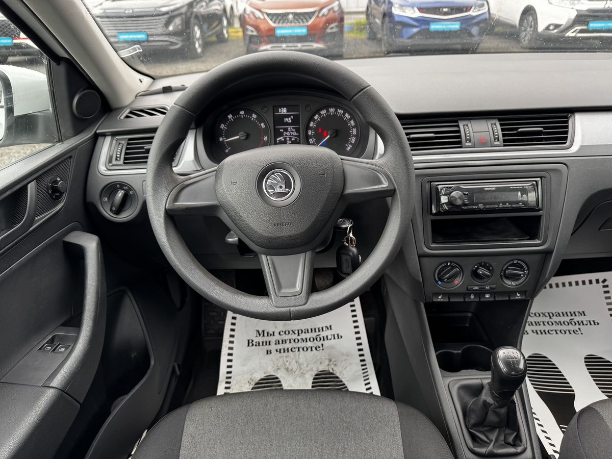 Skoda Rapid I, 2015 г. с пробегом 245743 км – фото 12