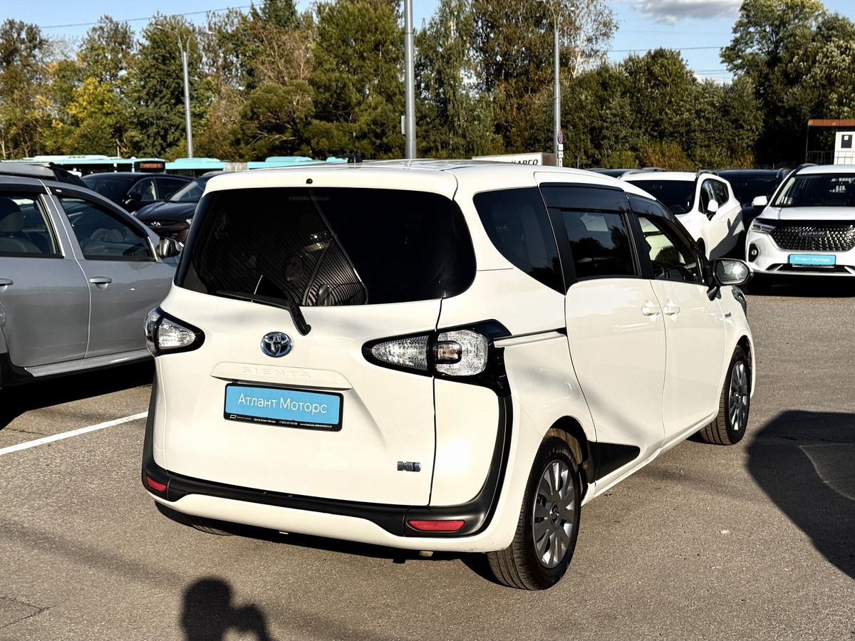 Toyota Sienta II, 2017 г. с пробегом 130017 км – фото 6