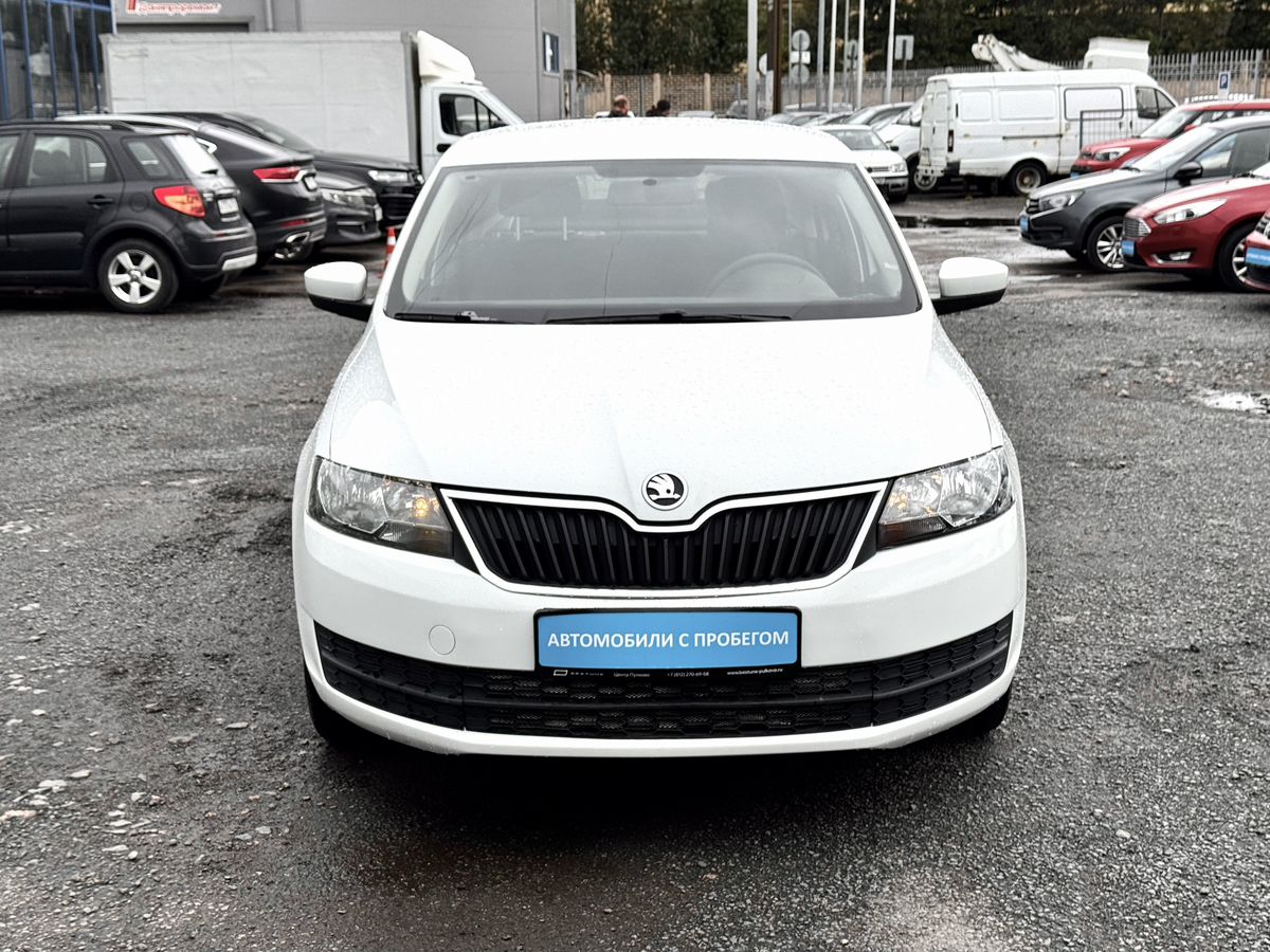 Skoda Rapid I, 2015 г. с пробегом 245743 км – фото 2