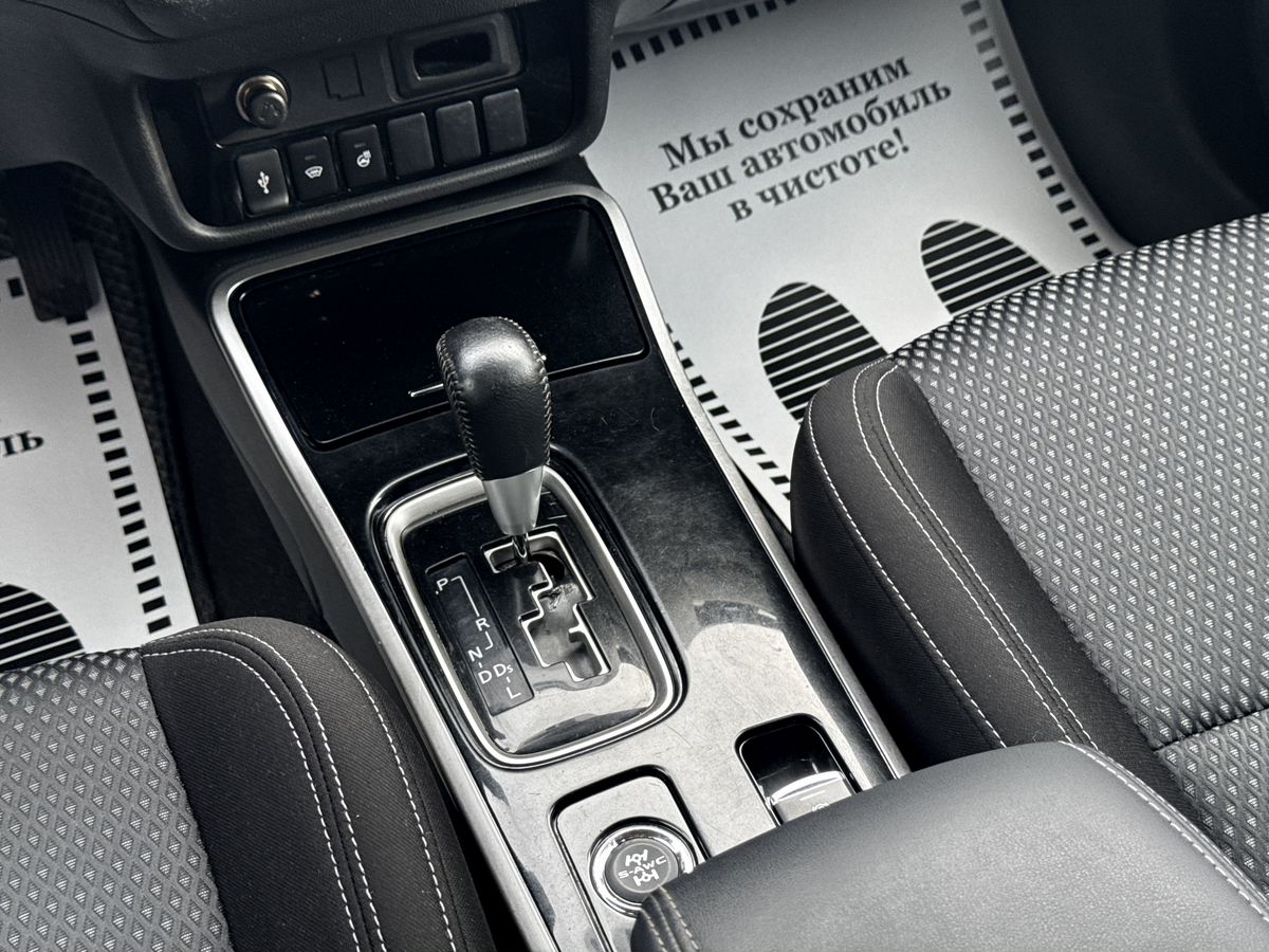 Mitsubishi Outlander III Рестайлинг 3, 2021 г. с пробегом 164016 км – фото 17