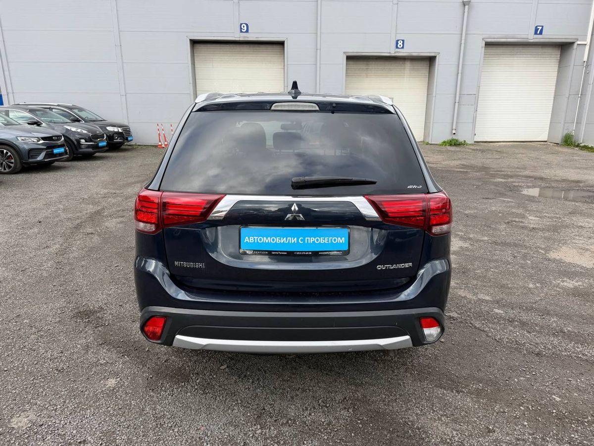 Mitsubishi Outlander III Рестайлинг 2, 2018 г. с пробегом 102861 км – фото 5