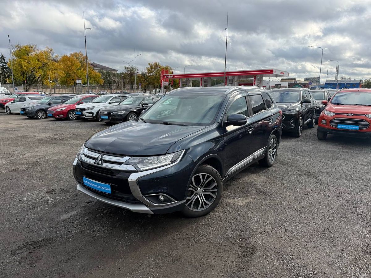Mitsubishi Outlander III Рестайлинг 2, 2018 г. с пробегом 102861 км