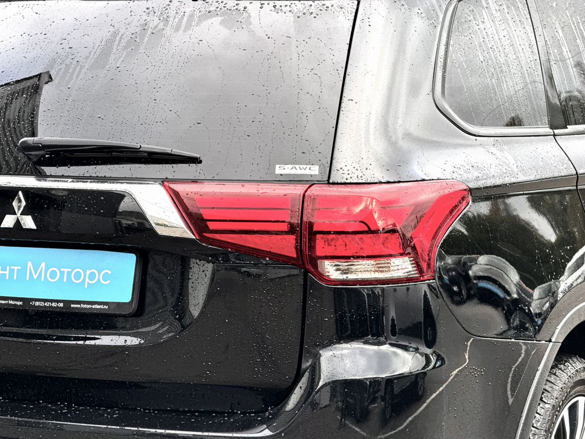 Mitsubishi Outlander III Рестайлинг 3, 2021 г. с пробегом 164016 км – фото 18