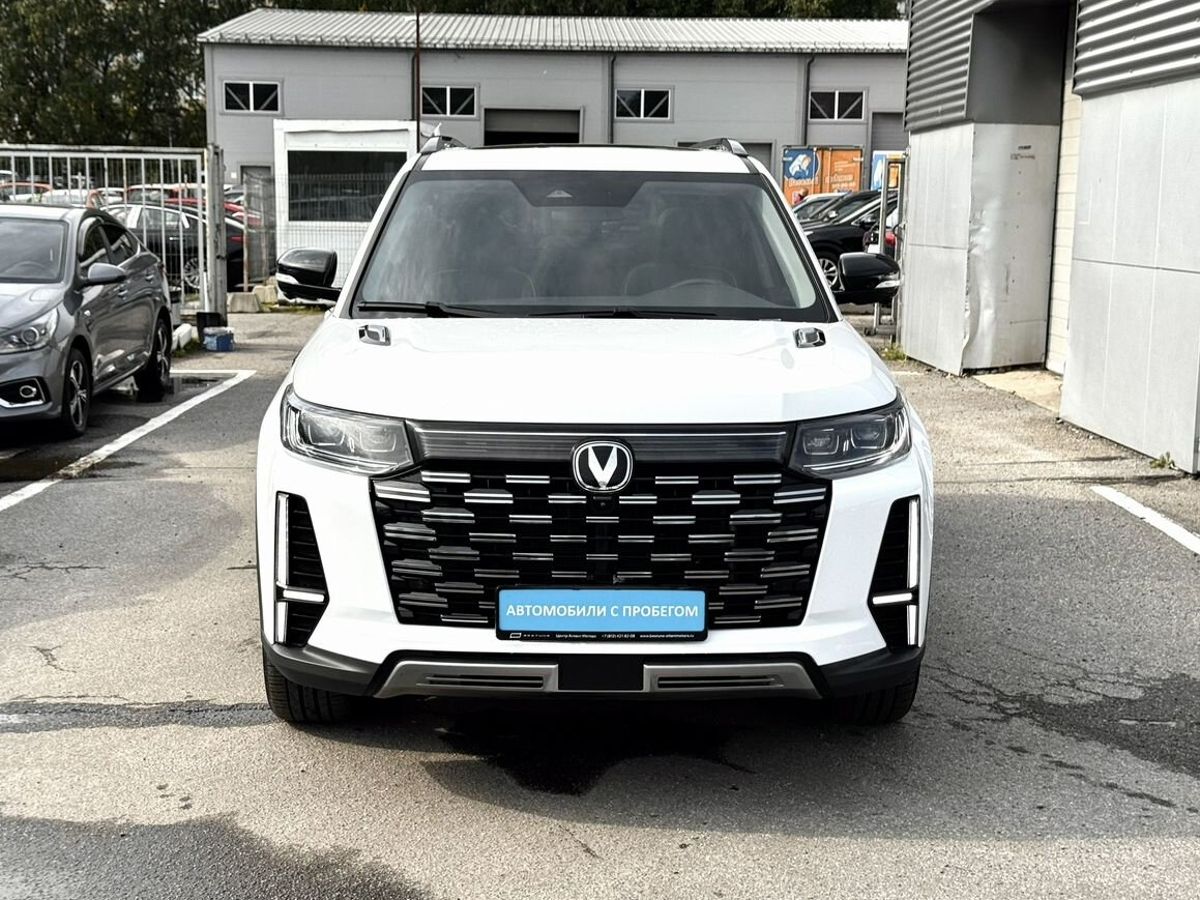 Changan CS95 I Рестайлинг 2, 2024 г. с пробегом 26720 км – фото 2