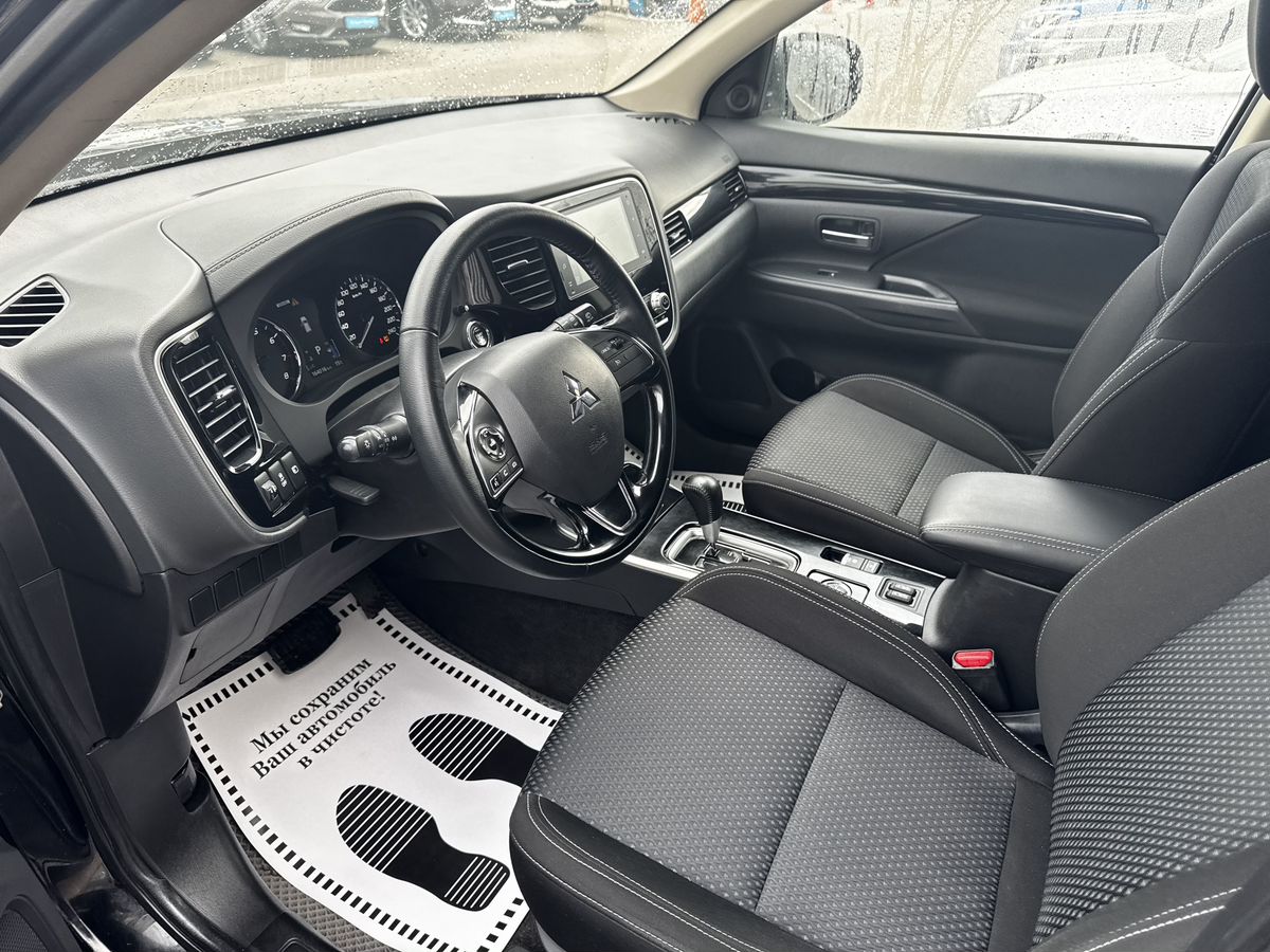 Mitsubishi Outlander III Рестайлинг 3, 2021 г. с пробегом 164016 км – фото 8