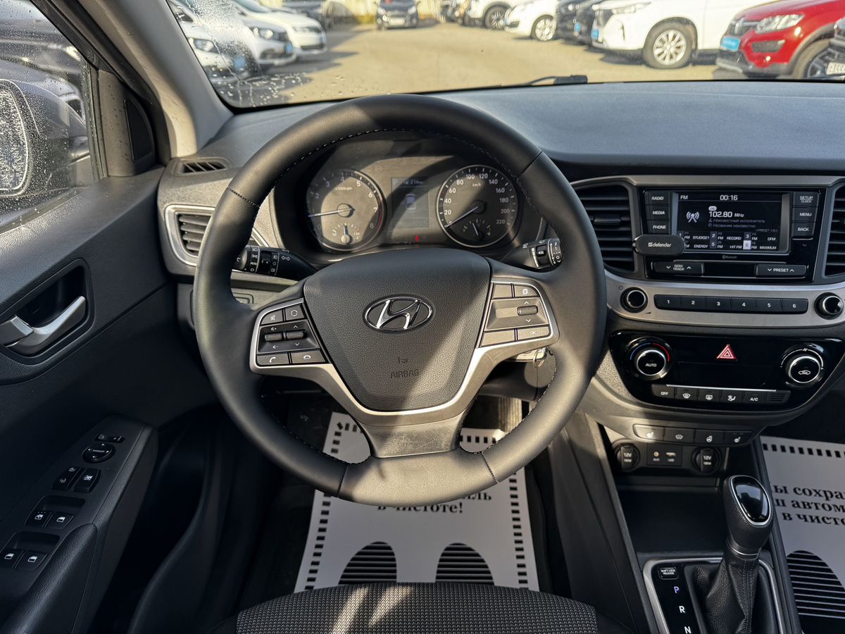 Hyundai Solaris II, 2018 г. с пробегом 155593 км – фото 11